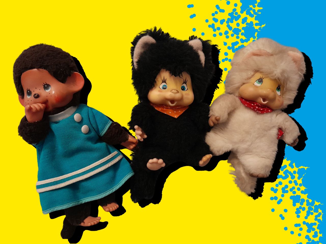 Eine Monchichi und zwei Nyamy Kätzchen, private Leihgabe von Margit Ricker